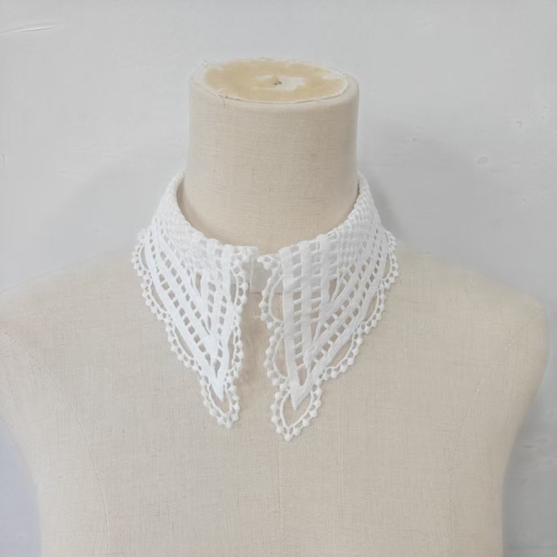 Beyaz Fırfırlı Sahte Yaka Çiçe - Embroidery incelemesi ve fiyatı